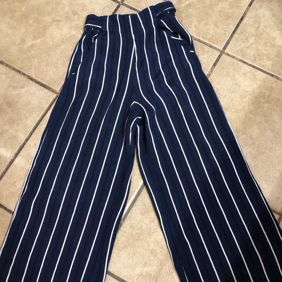 Aritzia Wilfred Faun Pant - Picture 2 of 8